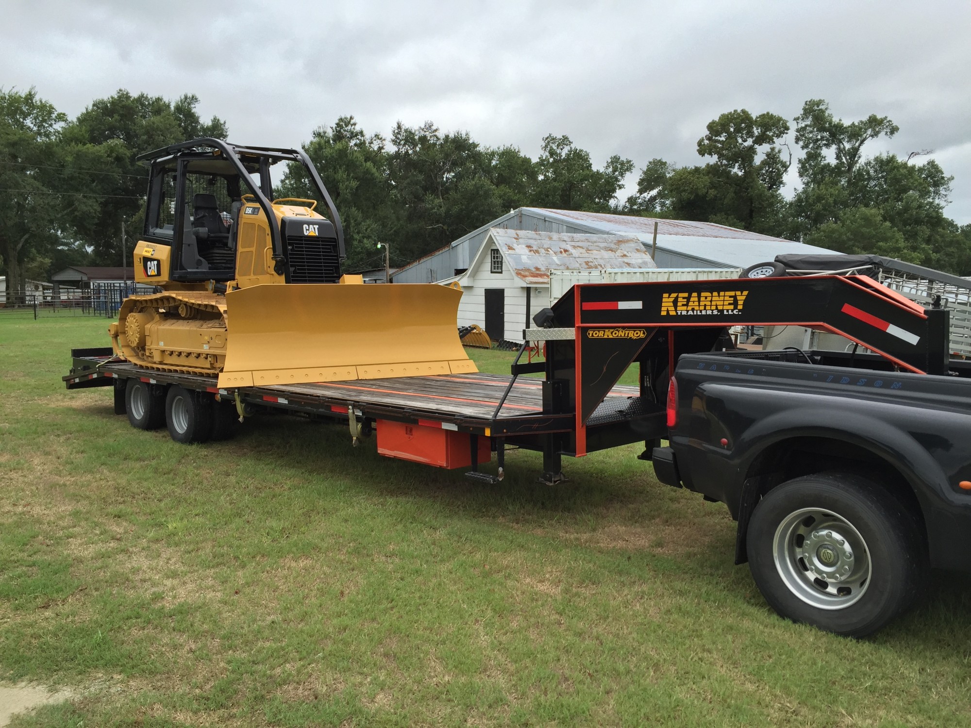 longhorn trailer sales emory texas